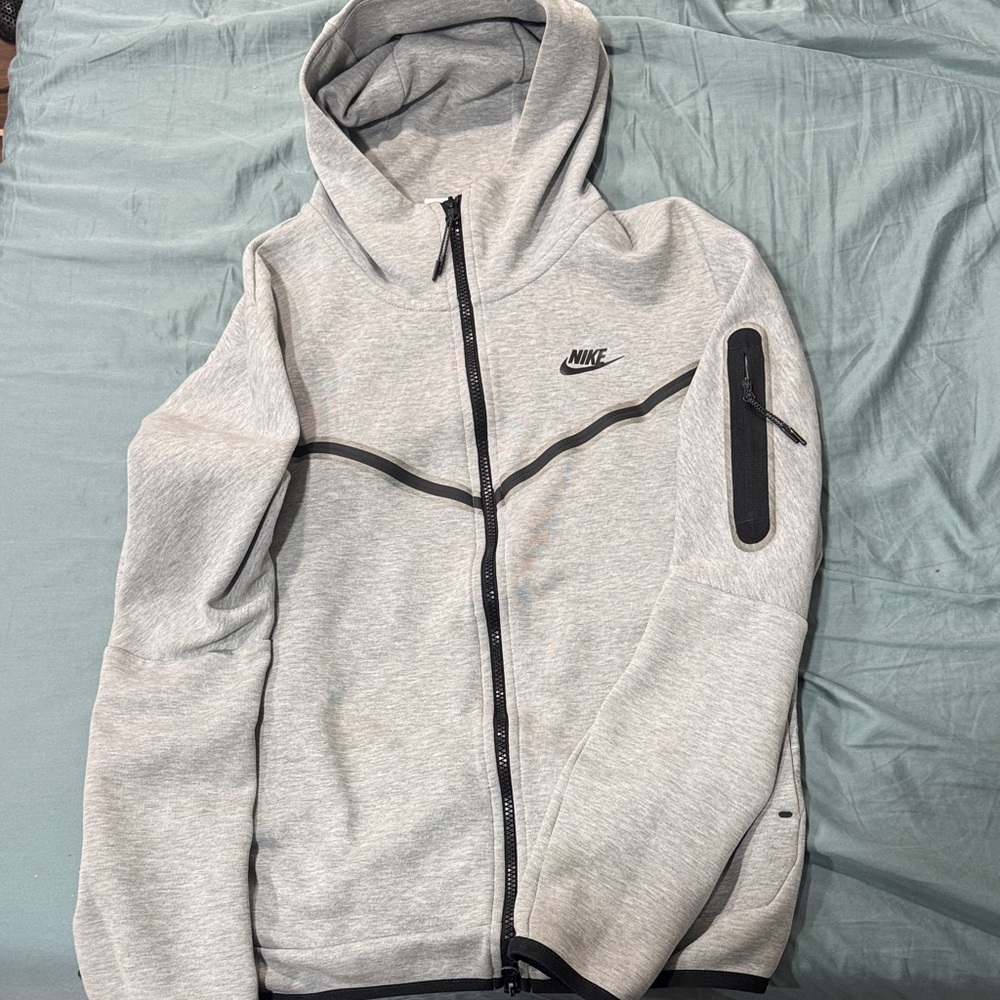 Nike Tech Grey Worn